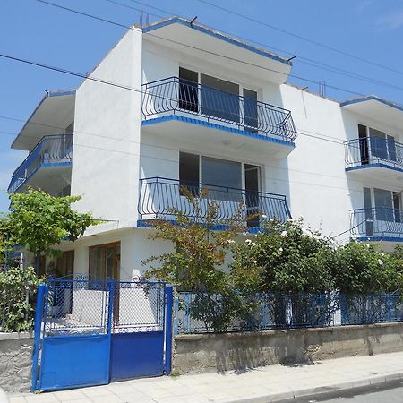 "Agatopolis"- Подсигурено Безплатно Паркиране Ahtopol Exterior photo